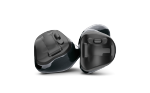 az új Phonak Slim hallókészülékek kialakítása elegáns, egyedi kialakítással igazodva a bal és a jobb oldalhoz, lépésszámlálóval