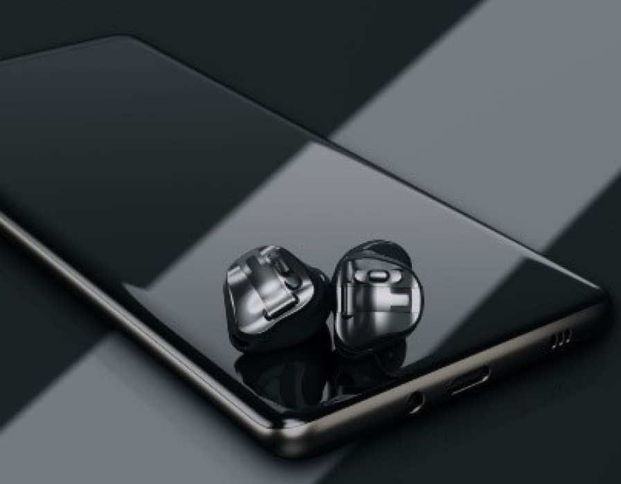 virto black smartphone.jpg